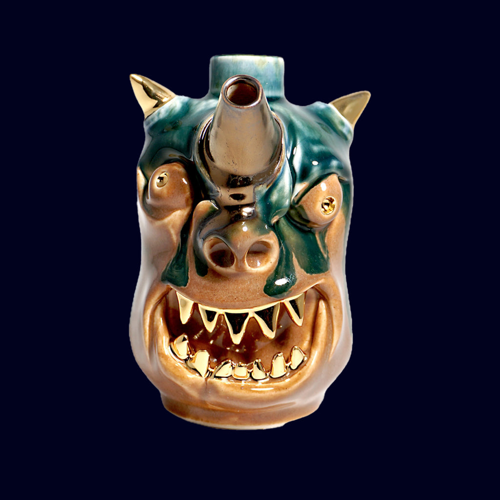 DOGABI DECANTER MONSTER CERAMIC GOLD TEETH