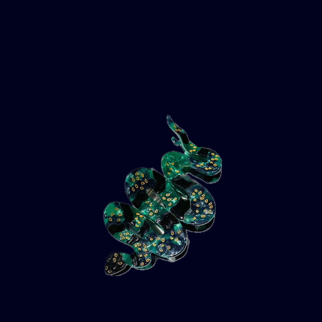 snake hair claw