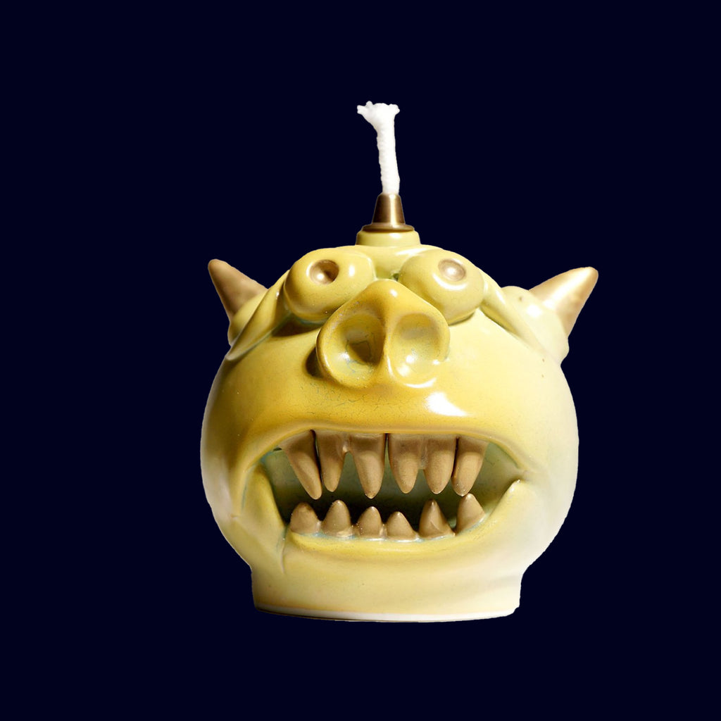 dogabi ceramic monster gold teeth oil lamp