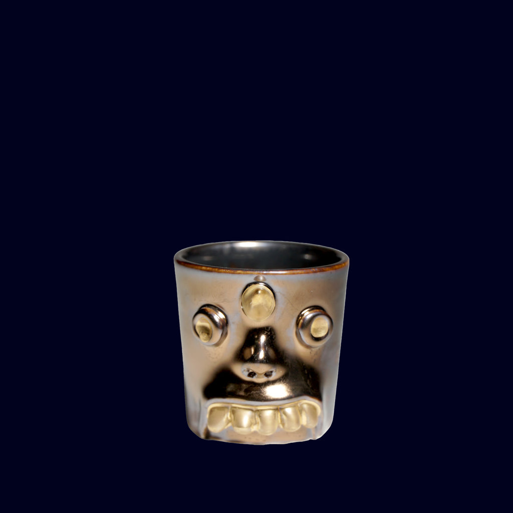 dogabi cerami shot cup monster gold teeth