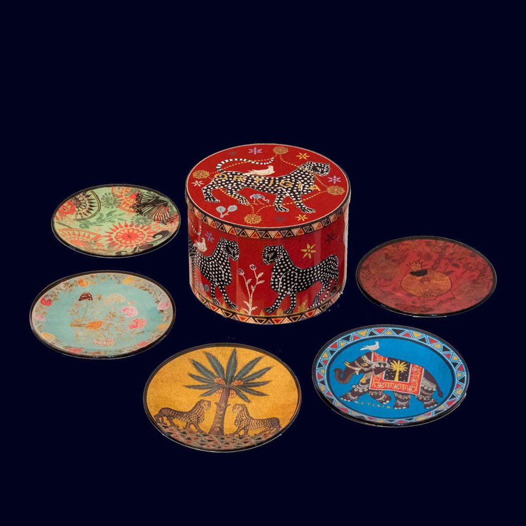 ortigia gift tin box with five round glass plates 