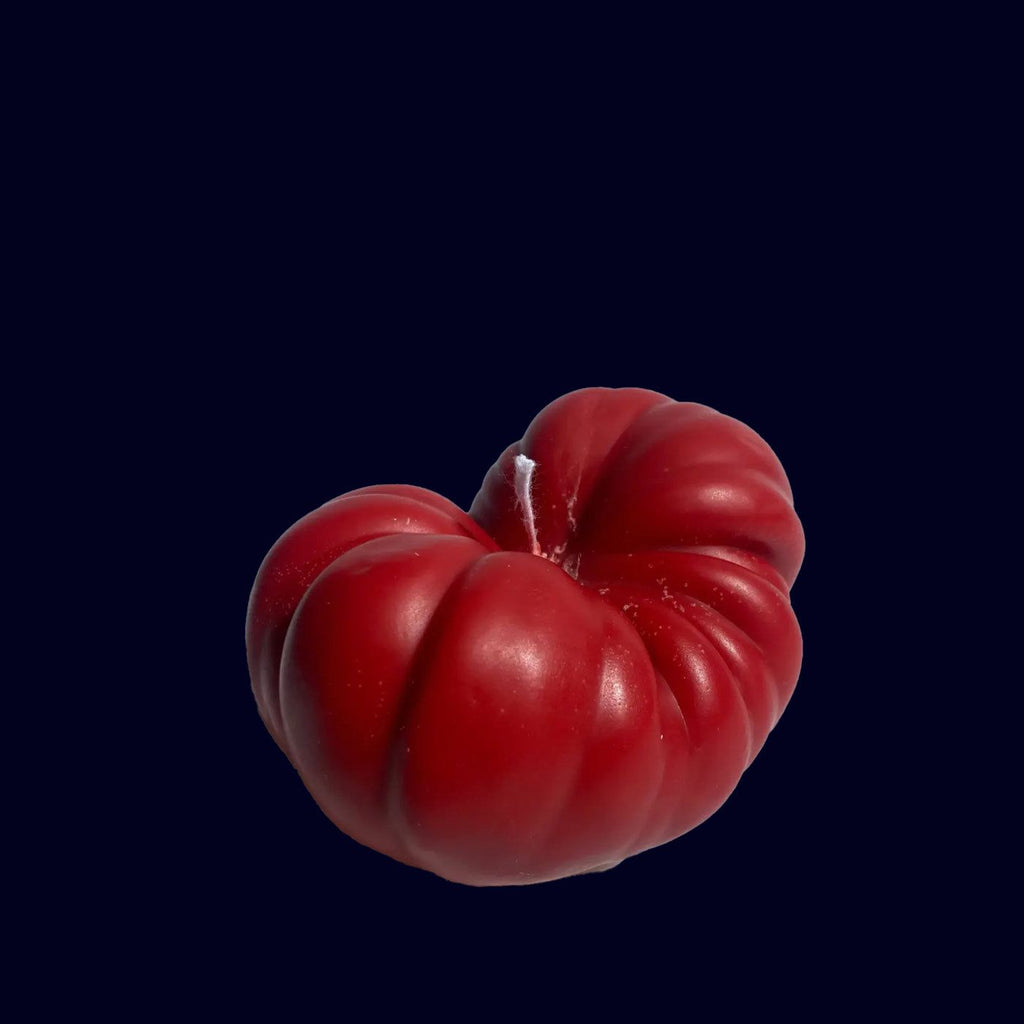red tomato candle